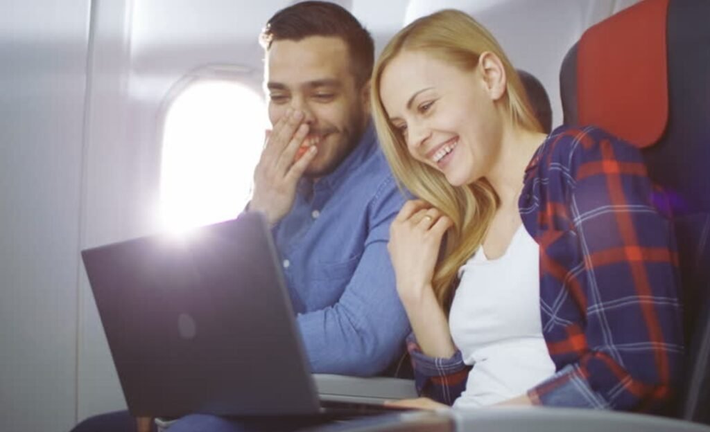 How To Watch Movies On Macbook On Airplane