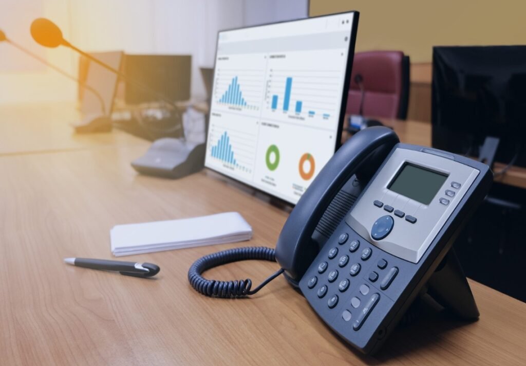 Simplify Business Calls With A Cloud Phone System